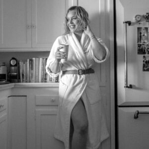 Abbie Cornish Nude