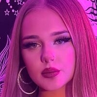 adrianablondiexx Nude