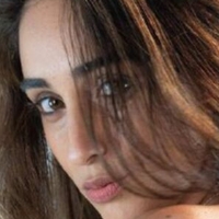 Ale Squirt Nude