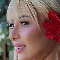 Alemi Arojas Nude