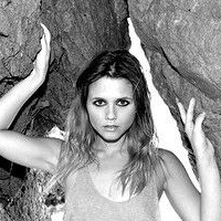 Alexandra Chando Nude