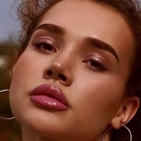 Alina Neuer Nude