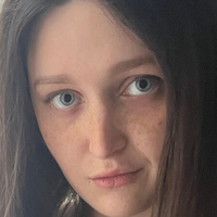 Alislv Nude