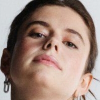 Alison Oliver Nude