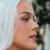 Alix Ablaze Nude