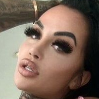 Alle Grabrunnet Nude