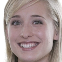 Allison Mack Nude