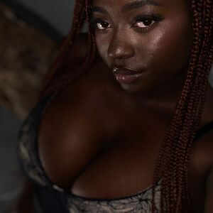 almaahotxxx Nude