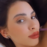 Amanda Maia Nude