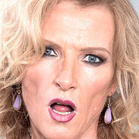Amanda Ver Y Nude