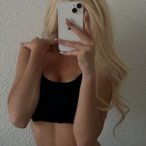 amandawladi Nude