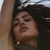 Amelia Hamlin Nude
