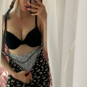 AnalGothSlut Nude