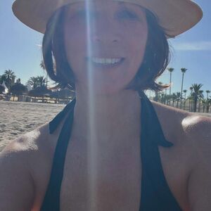 Andrea Mclean Nude