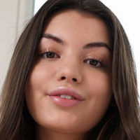 Anna Bellas Nude