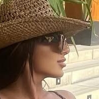 Annielia Nude