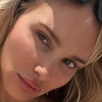 Anya Nicolodi Nude