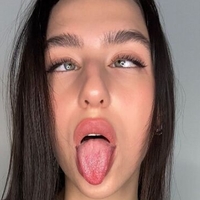 AriaRaven Nude