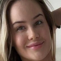 Arna Bara Nude
