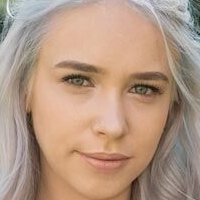 Arteya Dee Nude