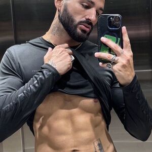 Asaftorres Nude