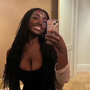 Aseemah Mills Nude