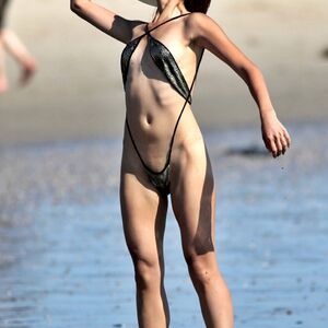 Asian Candids In The West Nude