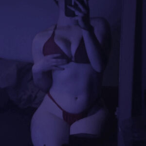 Aspyn24 Nude