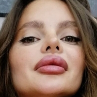 Averillellis Nude