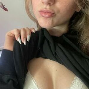 aylaap Nude