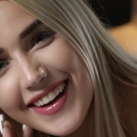 baadievino Nude