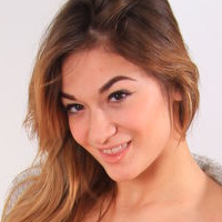 Babe Luu Nude