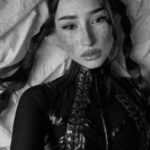 babyv1llain Nude