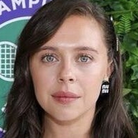 Bel Powley Nude