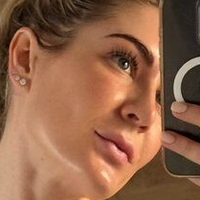 bella.st Nude