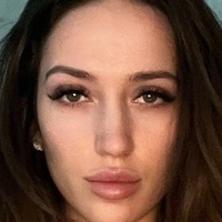 Bella Vaunt Nude