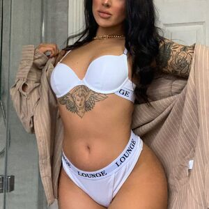 Blkelly Nude