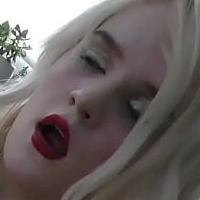 blondecoraline Nude