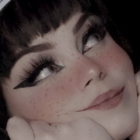 bri-ikitsune Nude