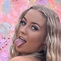 Caleyhutchisonx Nude