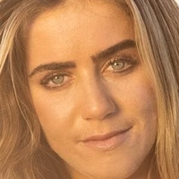 Caroline Marks Nude