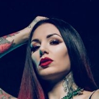 Cervena Fox Nude