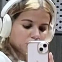 champagnneem Nude