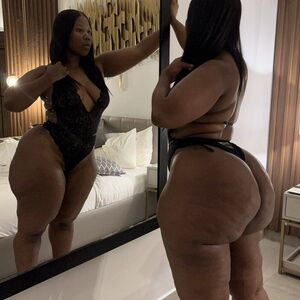 chubby_ndindi Nude