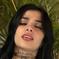 chuiri Nude