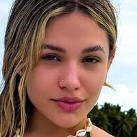 Clara Bizerril Nude