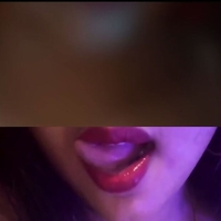 Classy Queen Nude