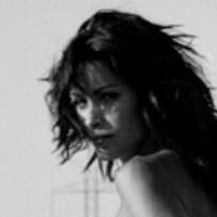 Claudia Ariz Nude