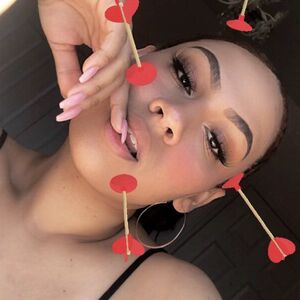 cocainecassi Nude