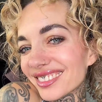 Curlyvelvet Nude